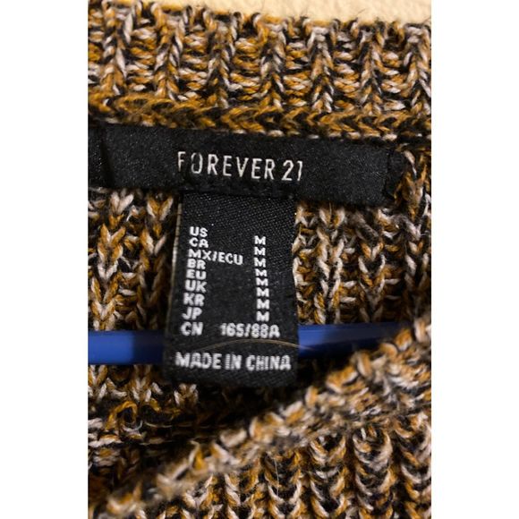 Forever 21 Sweater - Picture 2 of 3